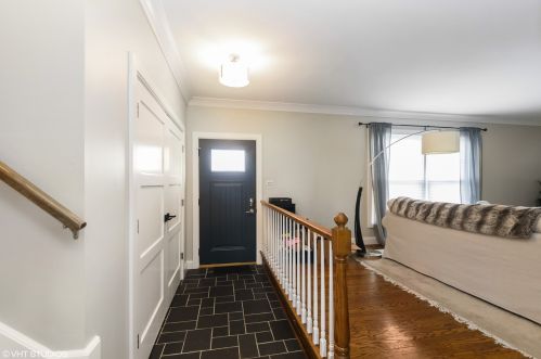 900 King Richards Ct, Bannockburn, IL 60015-2627
