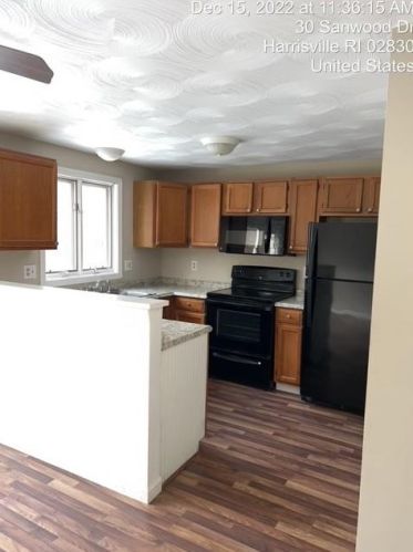35 Sanwood Dr, Burrillville, RI 02830-1300