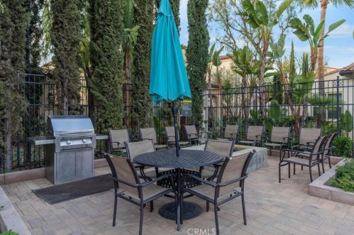 514 Melrose St, Anaheim CA  92805-4710 exterior
