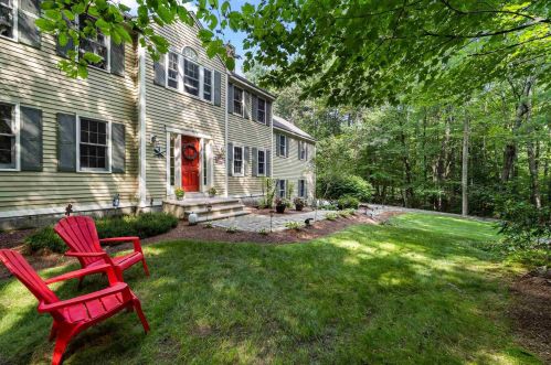 26 Forest View Dr, Hollis, NH 03049-6590