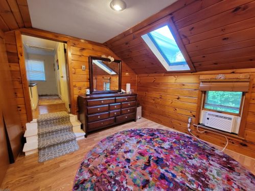 114 Harvey St, Hackettstown NJ  07840-1212 exterior