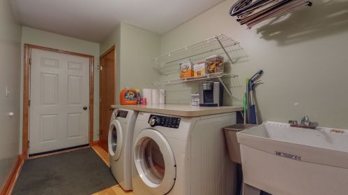 7 Wescott Ct, Lemont IL  60440-9000 exterior