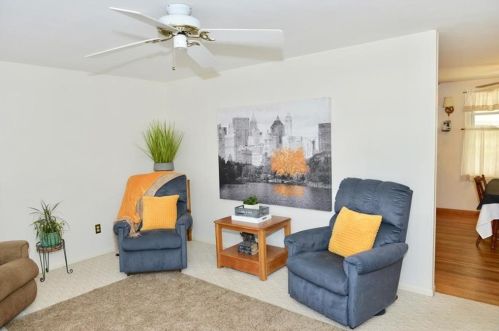 9 Lydia Rd, Coventry, RI 02816-6050