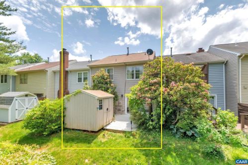 1474 Minor Ridge Ct, Charlottesville VA  22901-1630 exterior
