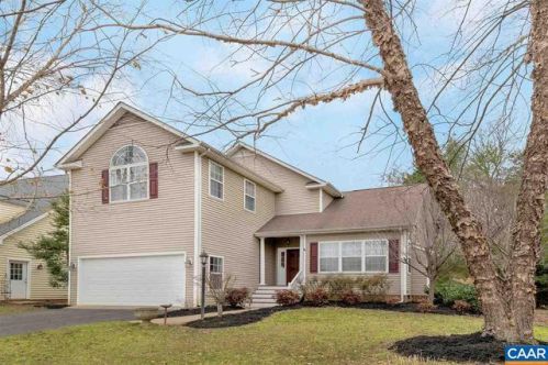 902 Swan Ridge Rd, Charlottesville, VA 22903-7866