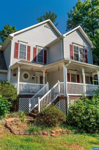 29 Oaks Ln, Madison, VA 22727-2684