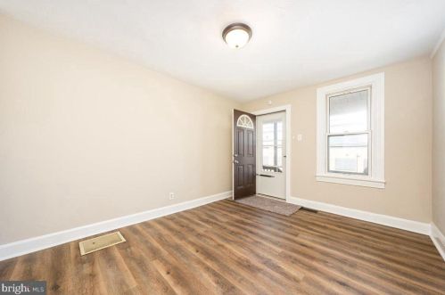 1722 King St, York PA  17404-5619 exterior