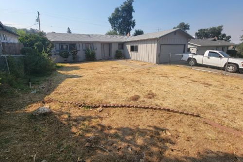 10599 Jim Brady Rd, Jamestown, CA 95327-9517