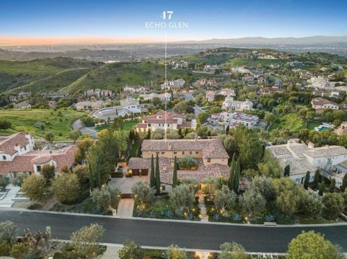 47 Echo Gln, Irvine CA  92603-0421 exterior