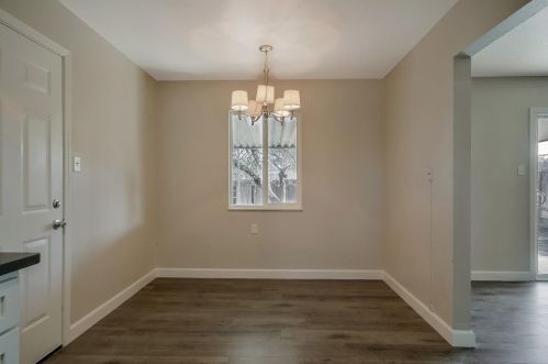 2106 Plaunt Dr, Modesto CA  95350-2600 exterior