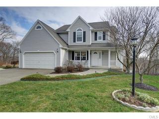 71 Audubon Ln, Huntington, CT 06484-4366