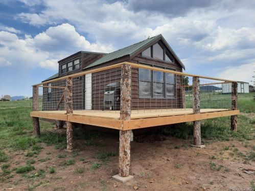119 Hilltop Dr, Horn Creek, CO 81252-9553
