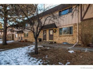 4826 Hinsdale Pl, Denver CO  exterior