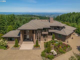 18670 Melvista Dr, Beaverton, OR 97123-8740