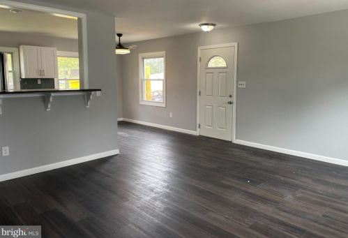 66 Primrose Ln, Willingboro, NJ 08046-2750