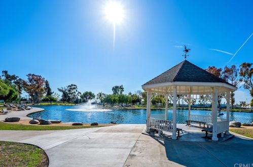 9 Glenhurst, Irvine CA  92604-3727 exterior