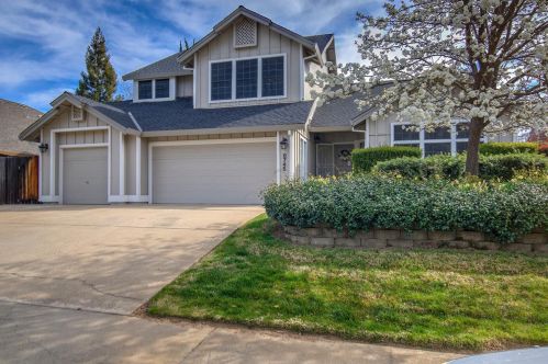 8745 Kevmich Way, Citrus Heights, CA 95662-4549