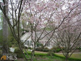 263 Bridgewater Ln, Newnan, GA 30265-1153