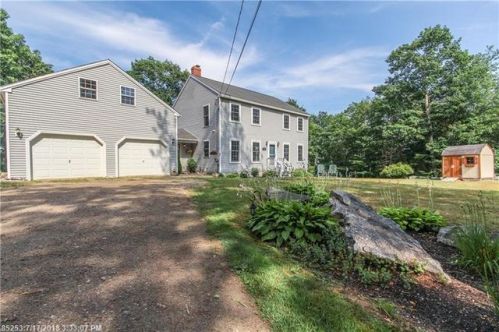 6 Bluff Dr, Newcastle, ME 04553-3061