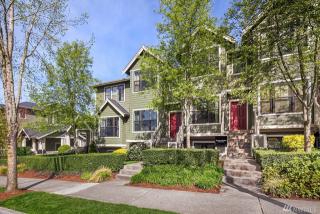 1881 Kenyon Ct, Bellevue, WA 98029-7382
