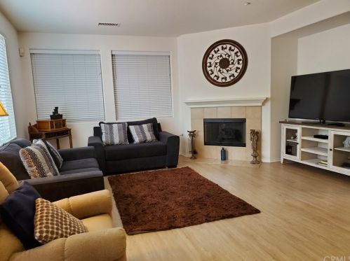 9464 Calico Trl, Riverside CA  92508-6836 exterior