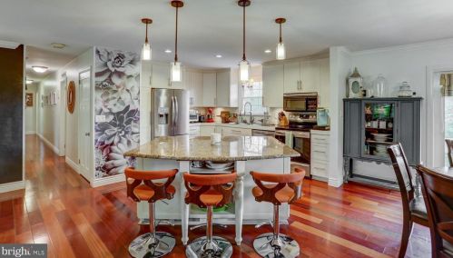 2502 Saddle Dr, Lancaster PA  17601-4827 exterior