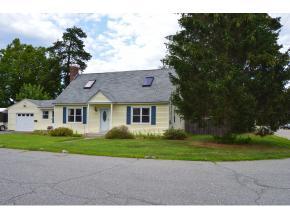 26 Labine St, Nashua, NH 03060-4308