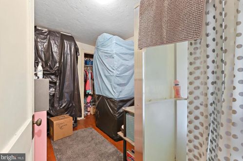 216 Carlisle St, Hanover PA 17331-2448 exterior