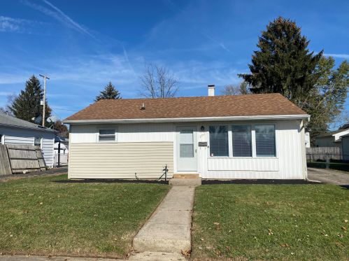 2752 Dorothy Ln, Springfield, OH 45505-2636