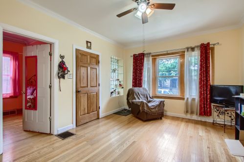 2416 Lombard Ave, Forest View, IL 60402-2614