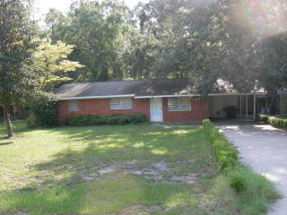 297 Camden Dr, Brunswick, GA 31523-7816