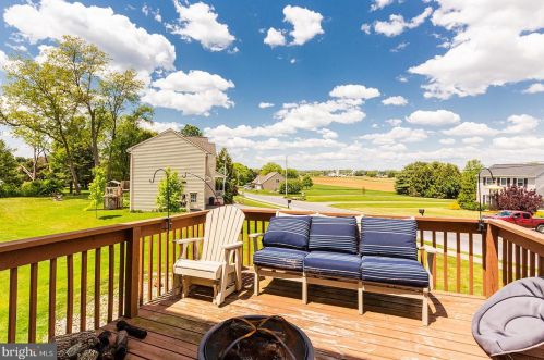 2355 View Rd, Lancaster PA  17602-1844 exterior