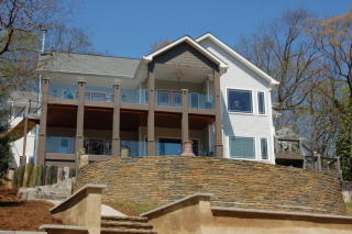 7258 Shore Dr, Harrison, TN 37341-9633