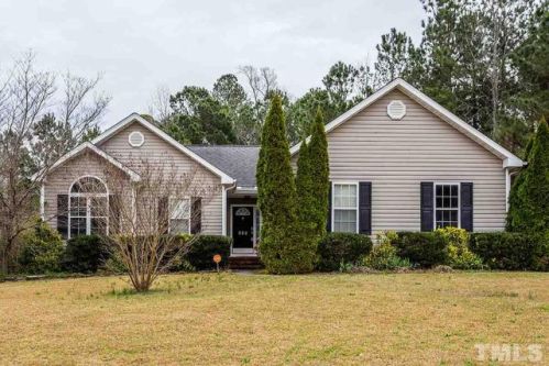552 Hunter Way, Clayton, NC 27520-4604