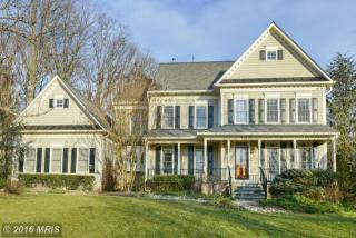 9710 Fonda Dr, Vienna, VA 22182-1939