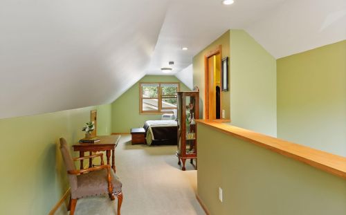 556 Edith Ave, Saint Paul MN  55115-2030 exterior