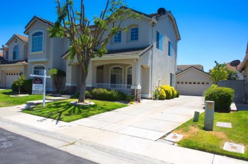 2604 Marshalynn Way, Elk Grove, CA 95758-7644