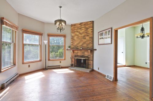 764 Brookline Ave, Saint Paul, MN 55119-5312