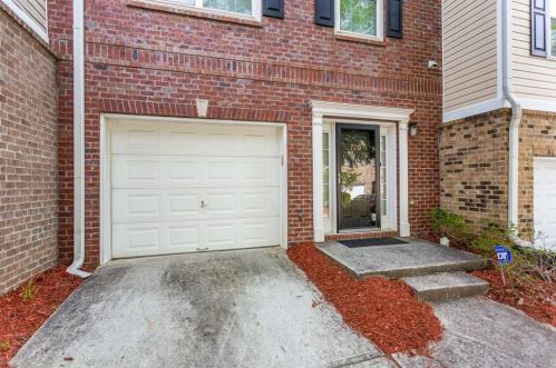 720 Celeste Ln, Atlanta, GA 30331-8606
