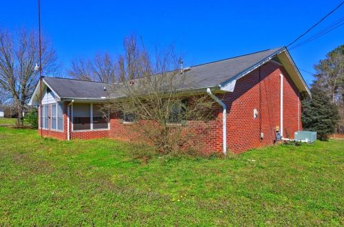 1821 New, Conyers GA  30012-3740 exterior