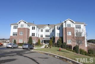 1204 Waterford Lake Dr, Cary, NC 27519-6537