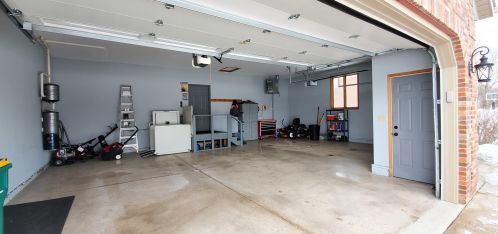 750 Fairway Ln, Sycamore IL  60178 exterior
