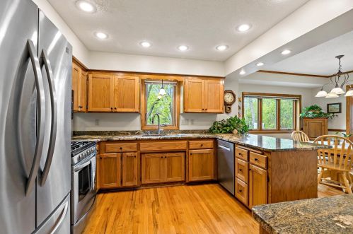 14145 Guthrie Ave, Saint Paul MN  55124-6752 exterior