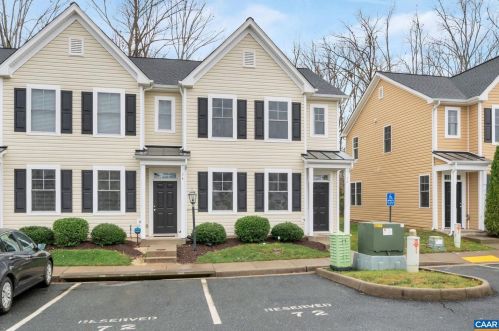 72 Augies Aly, Bybee, VA 22963-2095