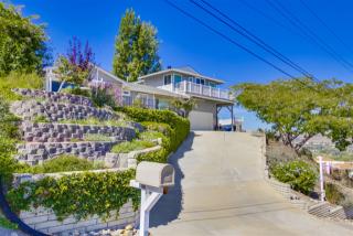 8516 Placid View Dr, Santee, CA 92071-3913