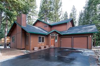 11722 Five Needles Ct, Truckee, CA 96161-3224