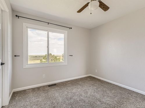 512 Meadow Station Cir, Parker CO  80138-4450 exterior