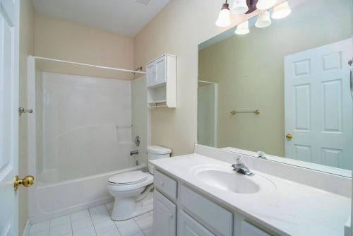3913 Concord Walk Dr, Smyrna GA  30082-3659 exterior