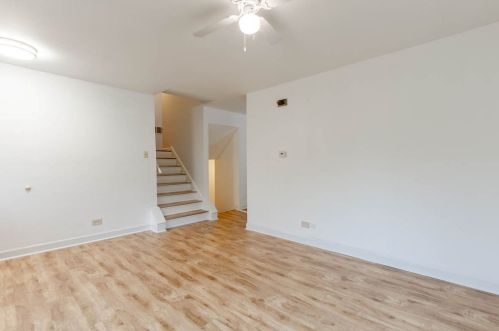 305 Lyons Dr, Lemont IL  60440-1852 exterior