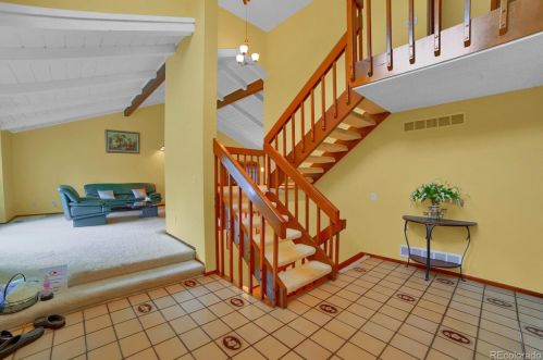 6341 Geneva Cir, Englewood, CO 80111-5437